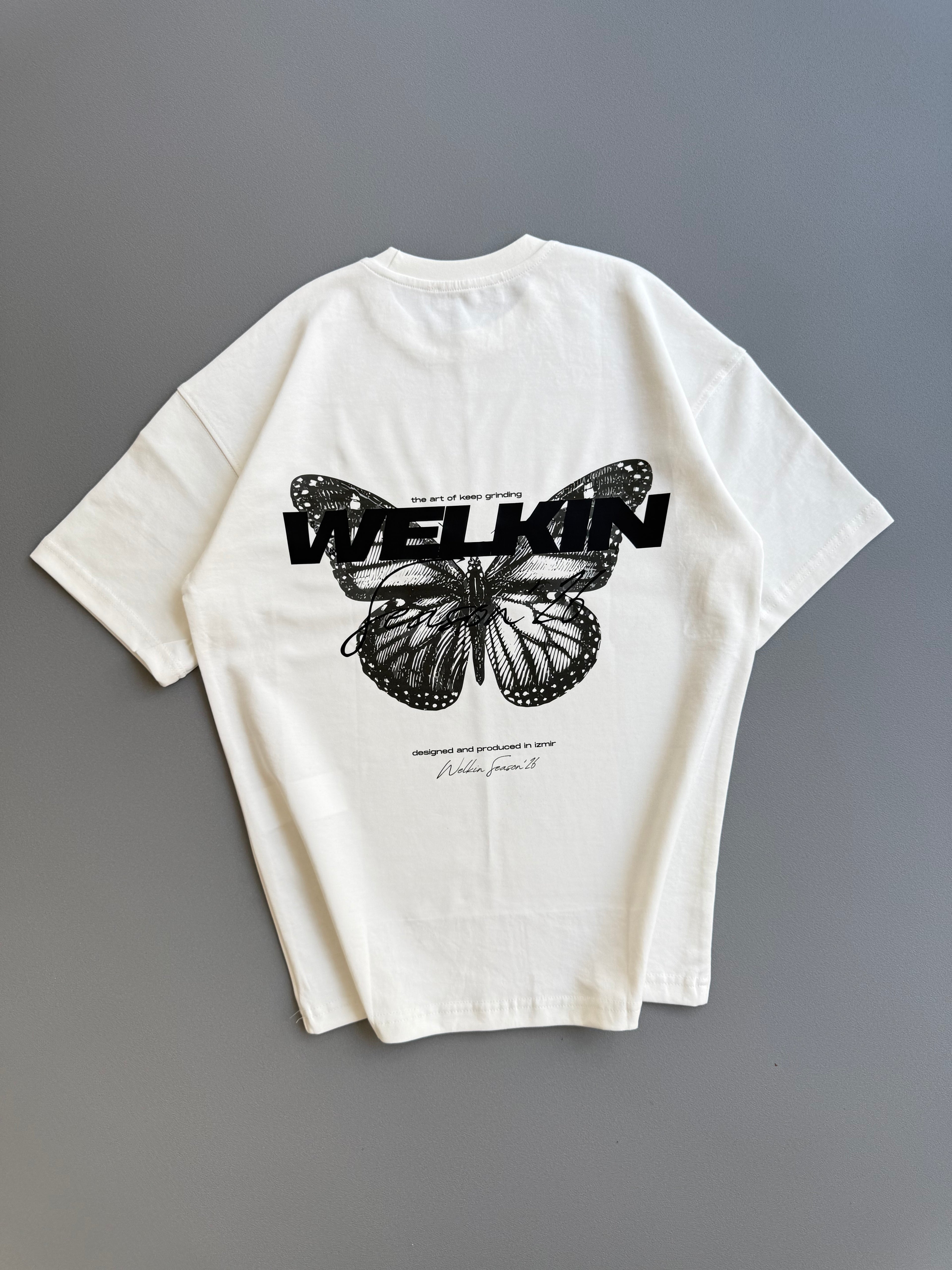 FLUTTER BOXY TEE - WHITE