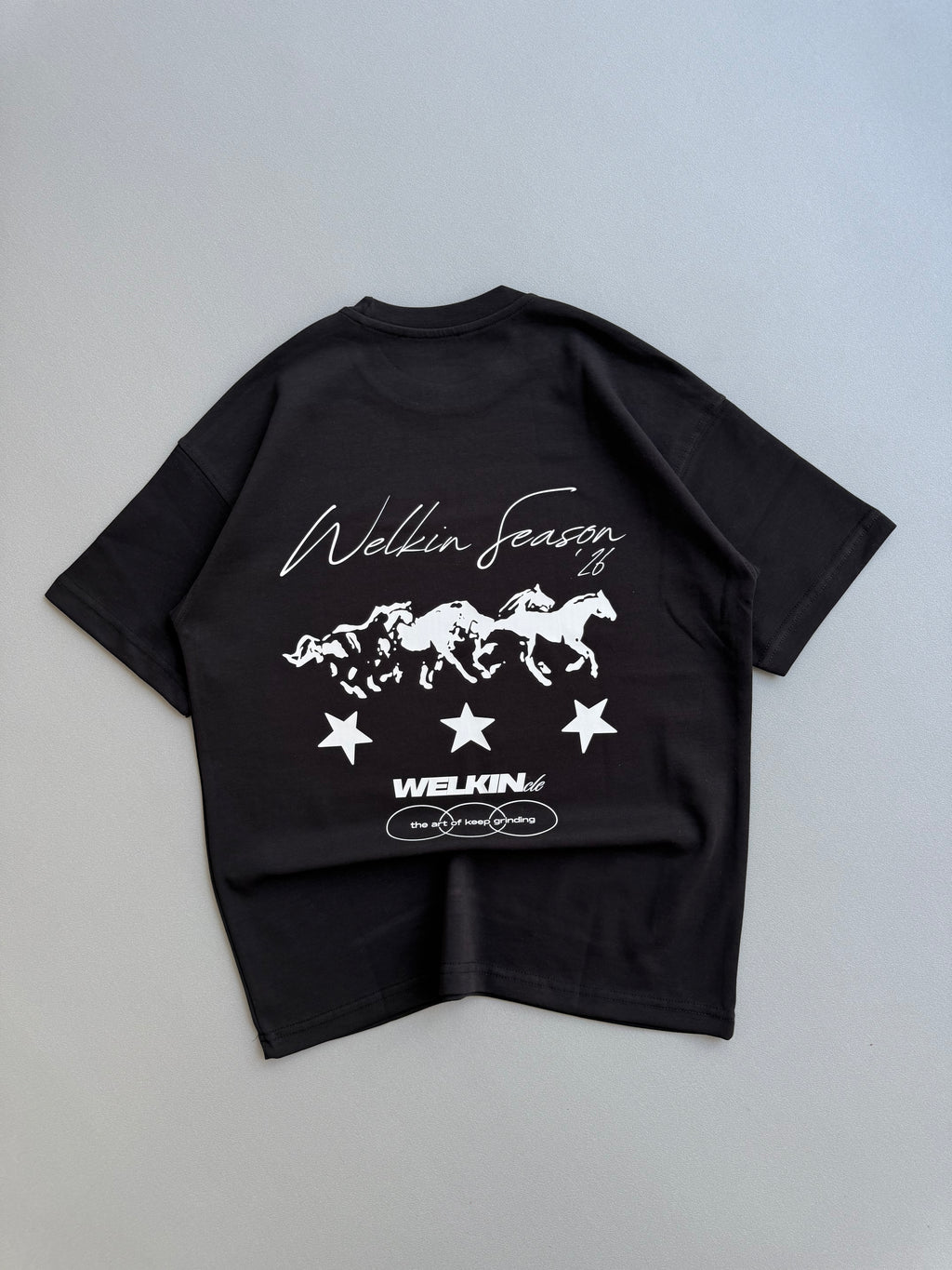 BORN TO RUN BOXY TEE - BLACK